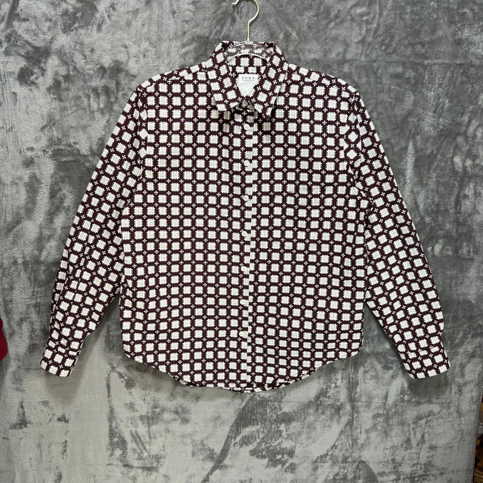 Pomp Proper Fit Button Shirt Sz M Burgundy Dobby Weave Grid Capsule Minimalist — image 7 of 8